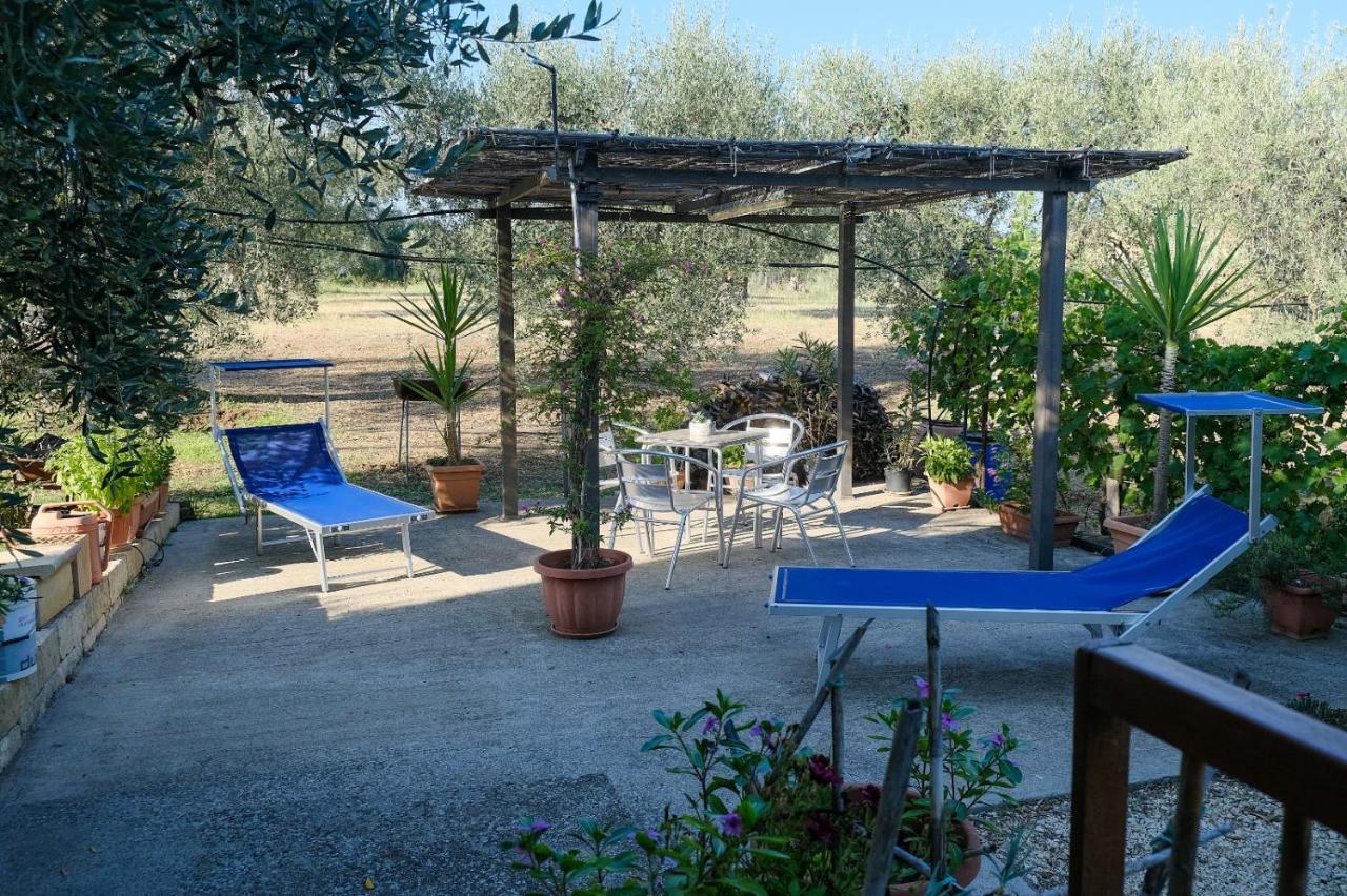 La Villa Di Campagna Pisticci Exterior photo